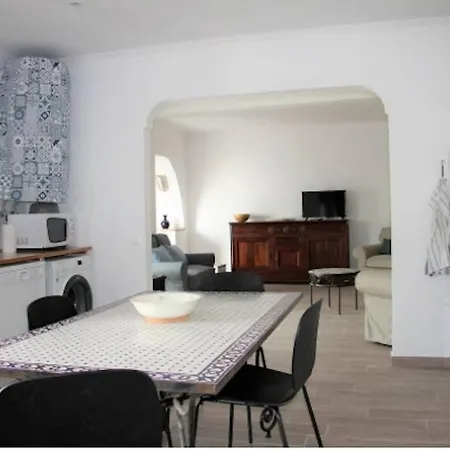Vivenda Nespera, Santa Margarida, Cly-43-6p-alte Holiday home